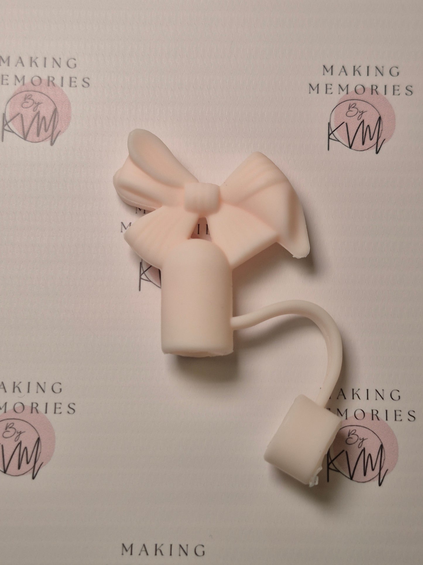 Large Bow Straw Toppers